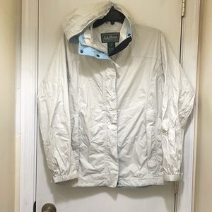 LL Bean, stowaway packable, light weight jacket, women’s small